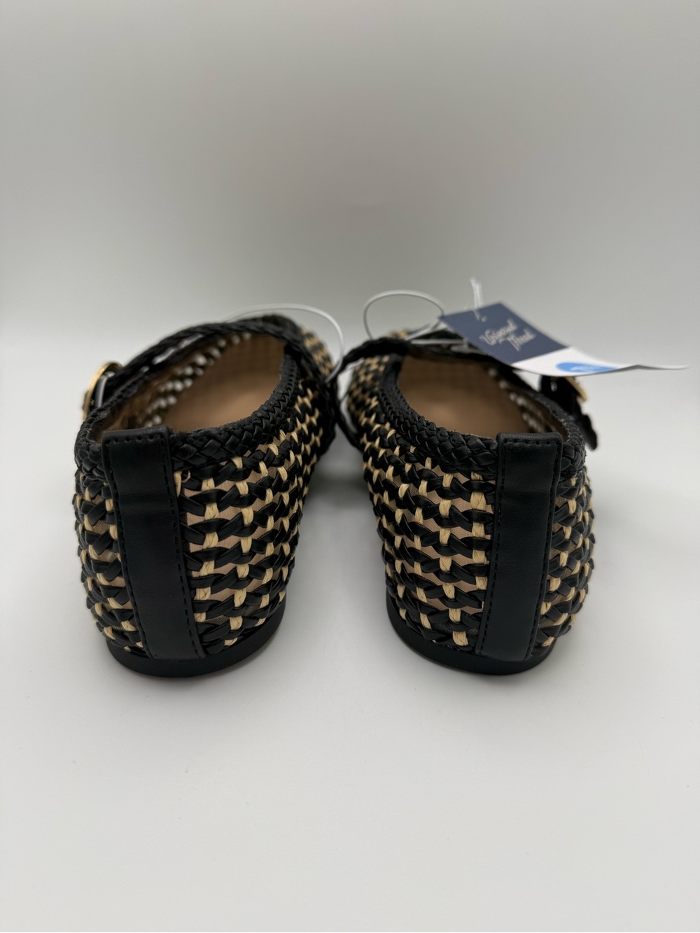 Women’s Noemi Flats with Memory Foam Insole - Universal Thread - Picture 10 of 10